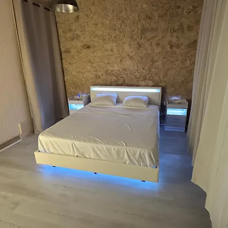 Greg House Maison D'hote Et 3* Valliguieres